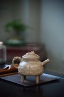 《玉龙宝鼎》