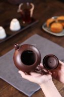 《葡萄壶》