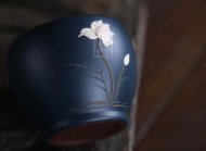 《主人杯泥绘堆绘紫砂杯》宜兴正品紫砂壶名家作品全手工紫泥外粉绿泥精品