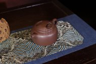 《牛盖莲子》紫砂壶全手工牛盖莲子茶壶老师紫泥壶