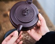 狮韵壶