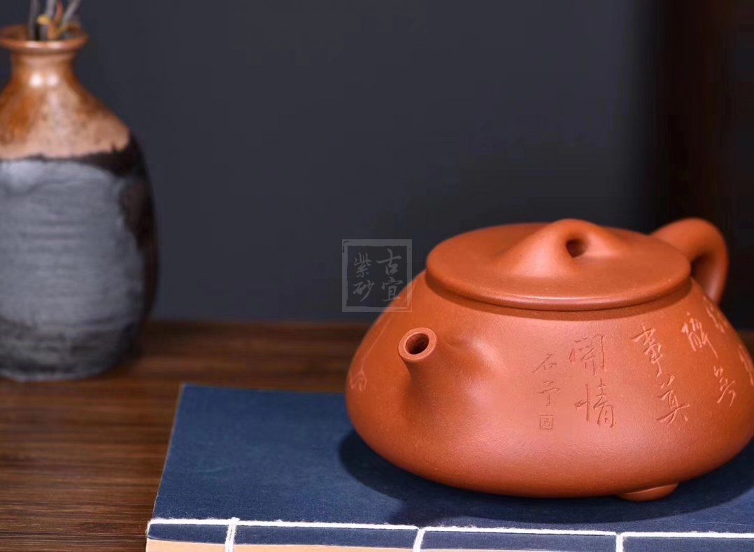 《石瓢》宜兴紫砂壶纯手工黄龙山本朱泥石瓢 - 点击图像关闭