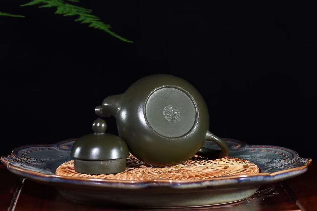 思婷宜兴紫砂壶王镇学原矿天青泥全手工|正品王镇学紫砂壶价格|天青泥240cc