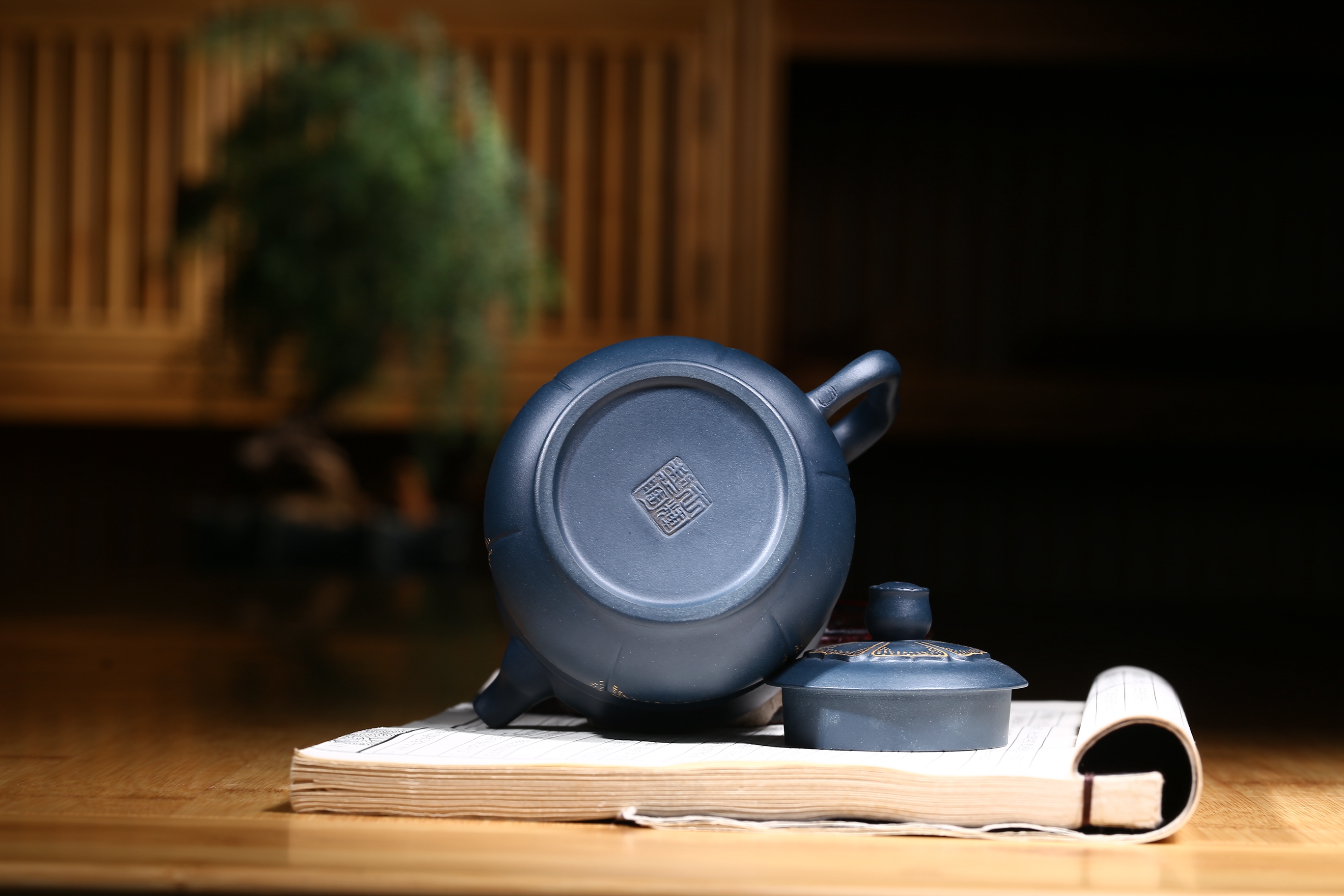 紫砂壶 金莲套具王辉原矿天青泥宜兴全手工紫砂壶|正品王辉紫砂壶价格|天青泥380cc