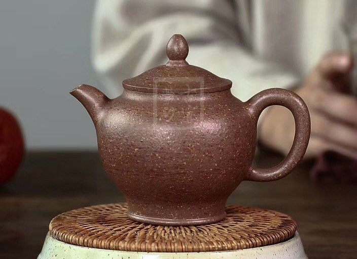 《宫灯》