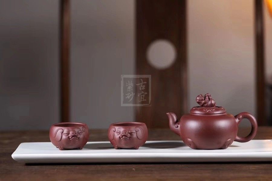 《招财进宝》 - 点击图像关闭