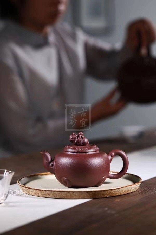 《招财进宝》 - 点击图像关闭