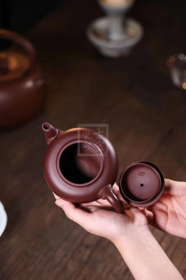 《招财进宝》 - 点击图像关闭