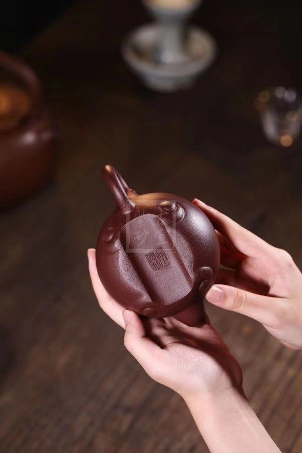 《招财进宝》 - 点击图像关闭