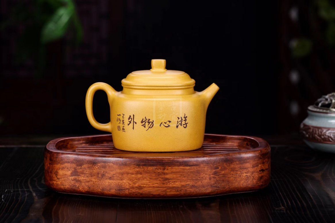 《德钟》 - 点击图像关闭