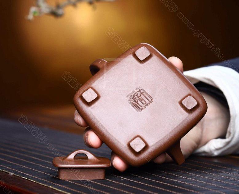 《四方石瓢》 - 点击图像关闭