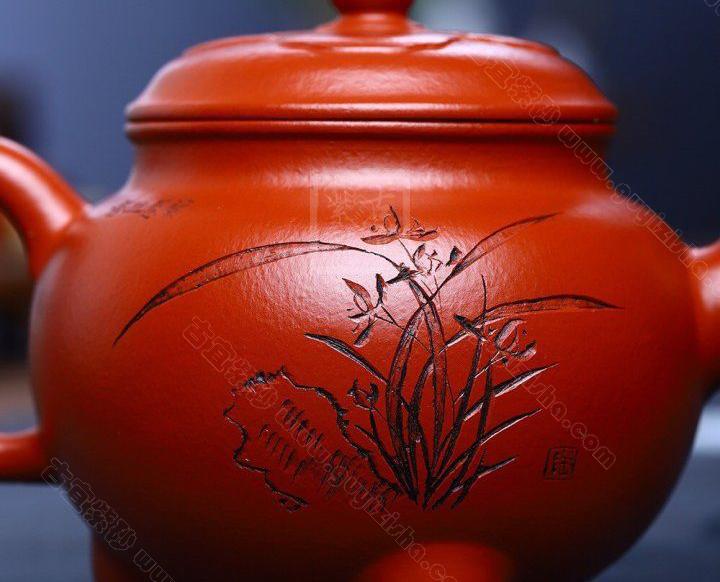 中国　大壺 A 'Yixing' square teapot and cover, Qing dynasty | 清宜興