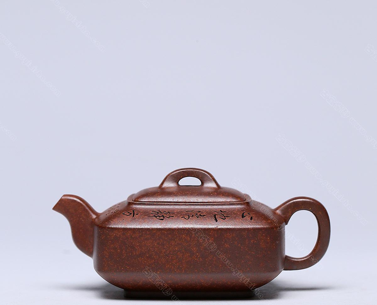 館蔵珍品 紫砂壺 鐘形壺 王新紅款 原礦黑金砂 紫砂壺』置物