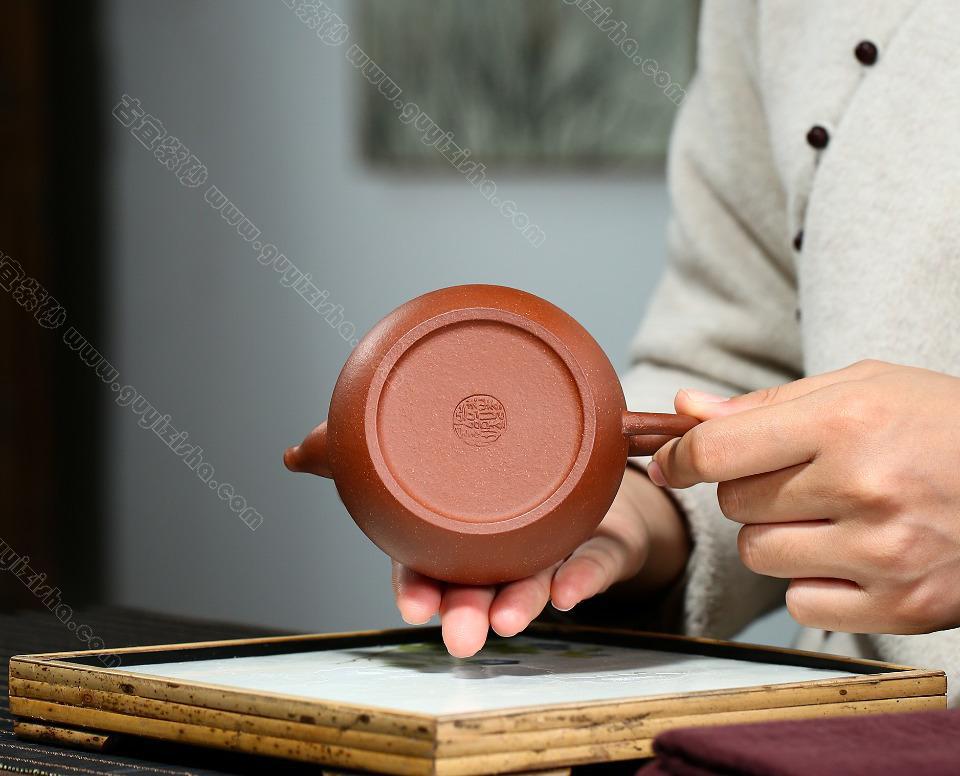 高潘 - 点击图像关闭