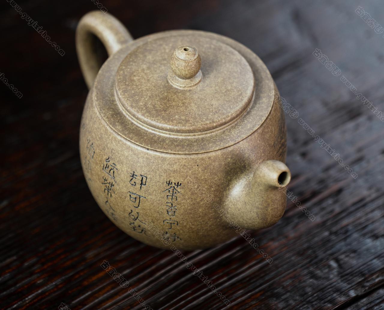 【CSIS PF69UC鑑定品】チベット タンカ風 菩提樹唐草文 壺紋 CSIS PF69UC鑑定品】チベット タンカ風コイン 菩提樹唐草文 壺紋