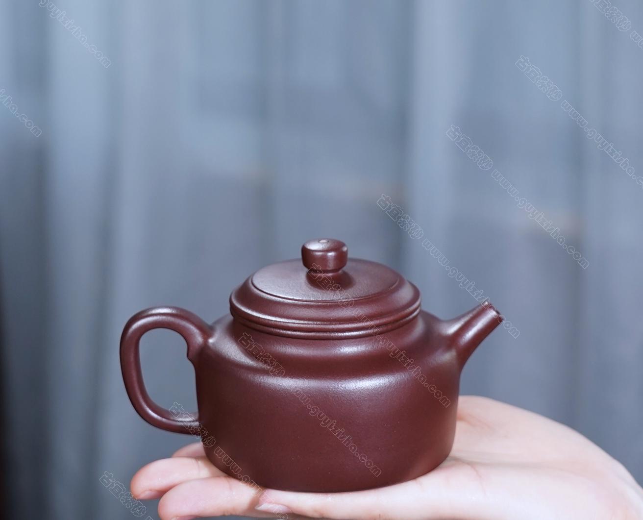 紫砂壶 2_ea0f9a89-5b69-4a01-8b65-