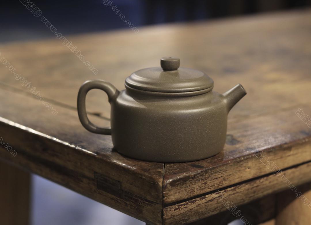 德·钟 - 点击图像关闭