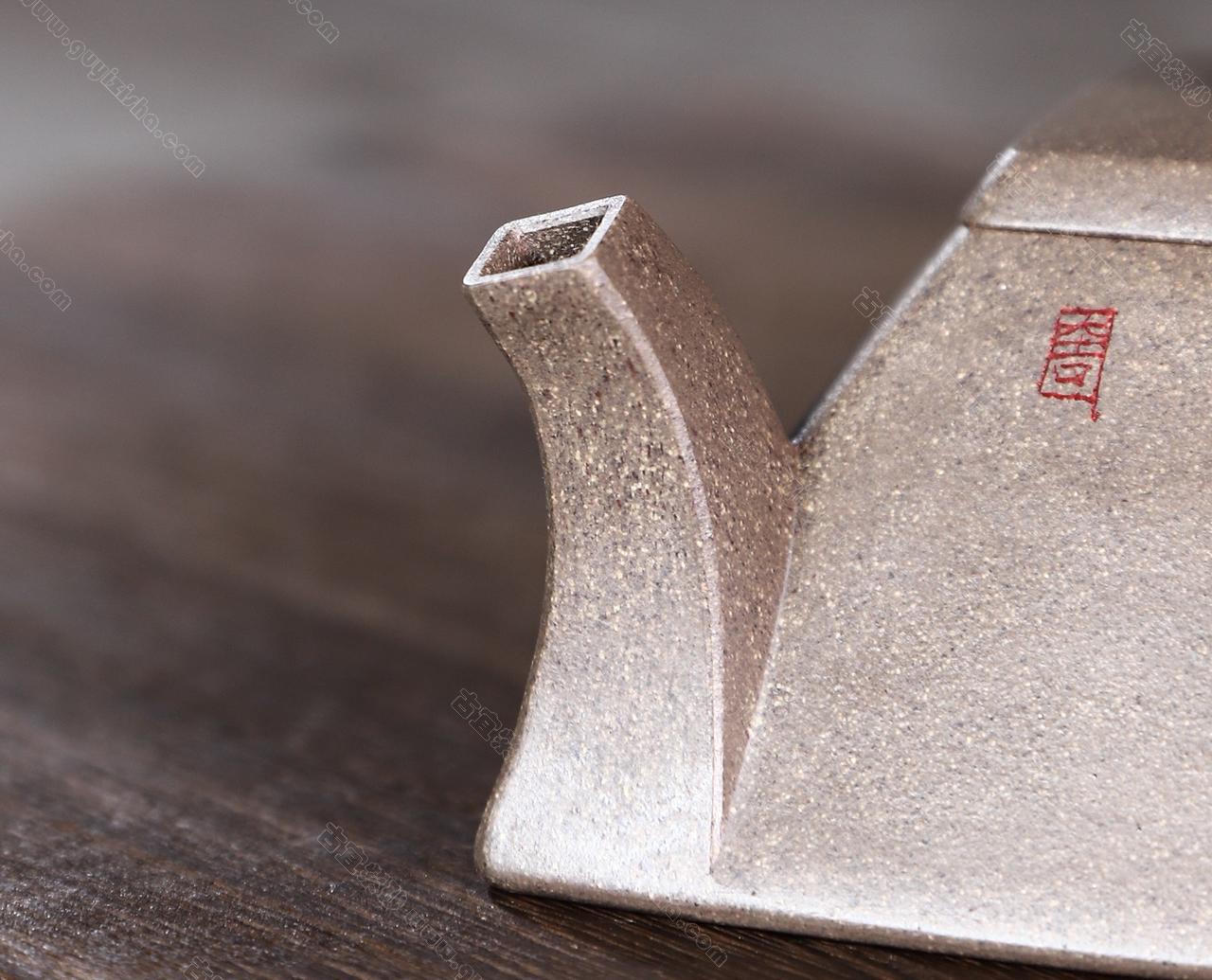 四方来财|正品潘国芳紫砂壶价格|青段220CC