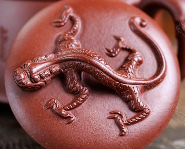 金龙如意|正品李卢春紫砂壶价格|底槽清530CC