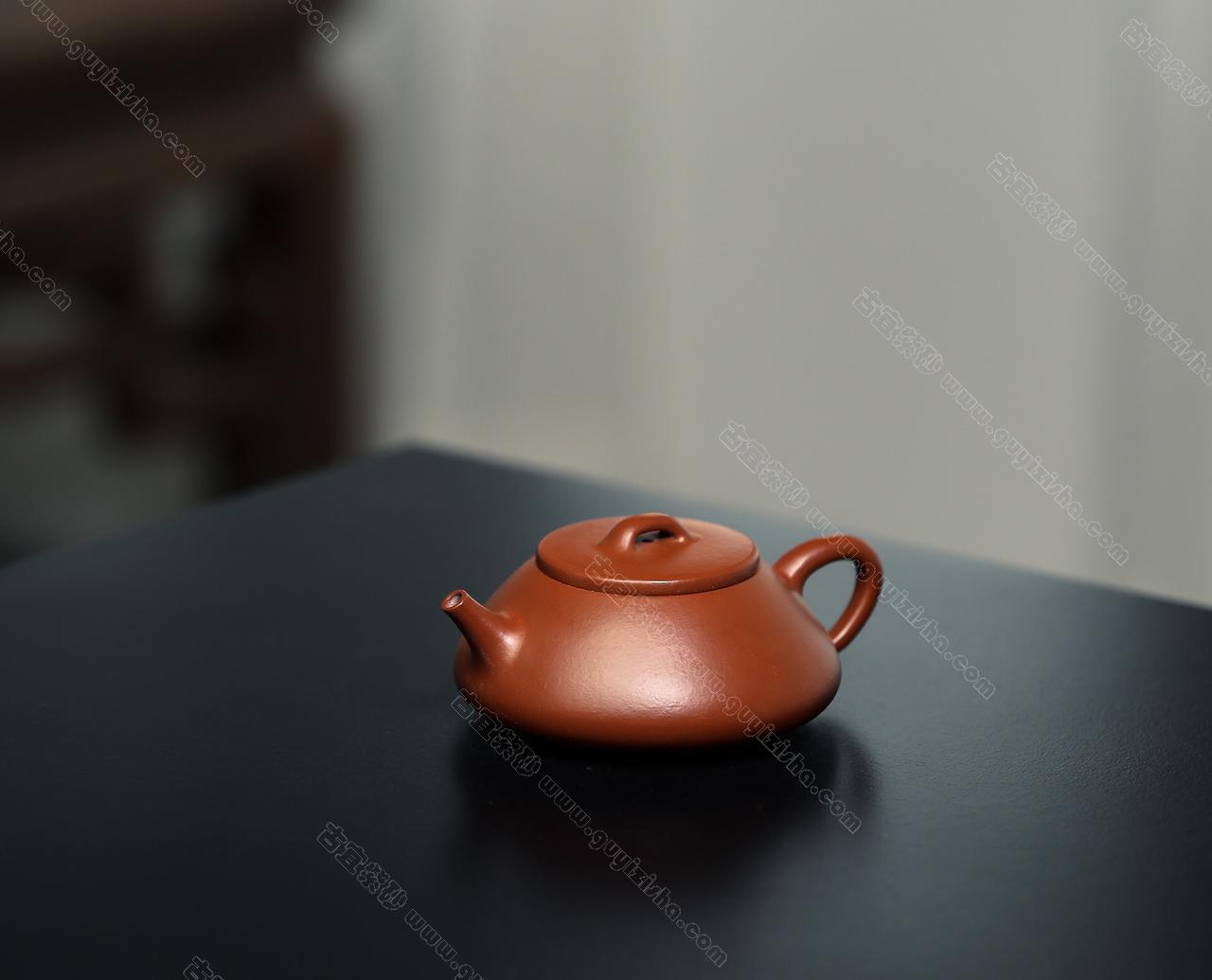 紫砂壶 宜兴紫砂壶名家顾建芬《劲竹》紫砂壶-大师印章简介-淘壶人