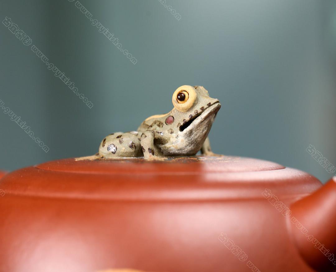绞泥青蛙壶 - 点击图像关闭